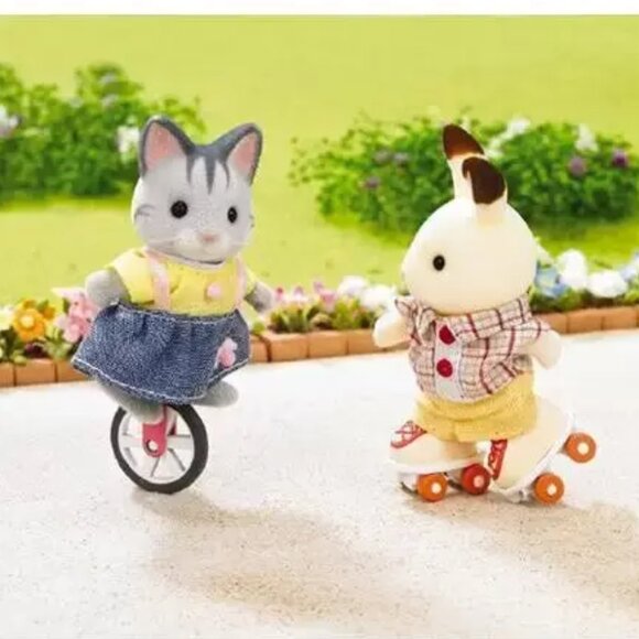 Calico Critters Outdoor Sports Fun New in Box - Picture 7 of 15